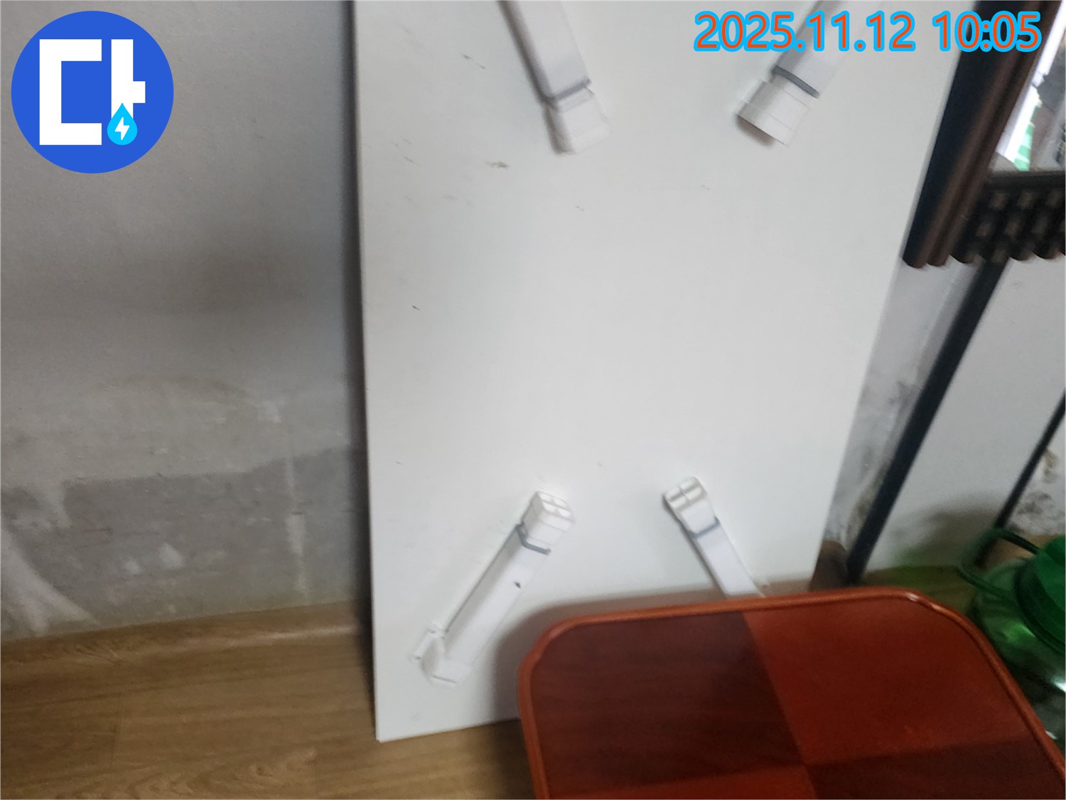 포천 소흘읍 누수 - 싱크대 하부장 곰팡이, 누수인지 배수 문제인지 원인을 진단합니다.